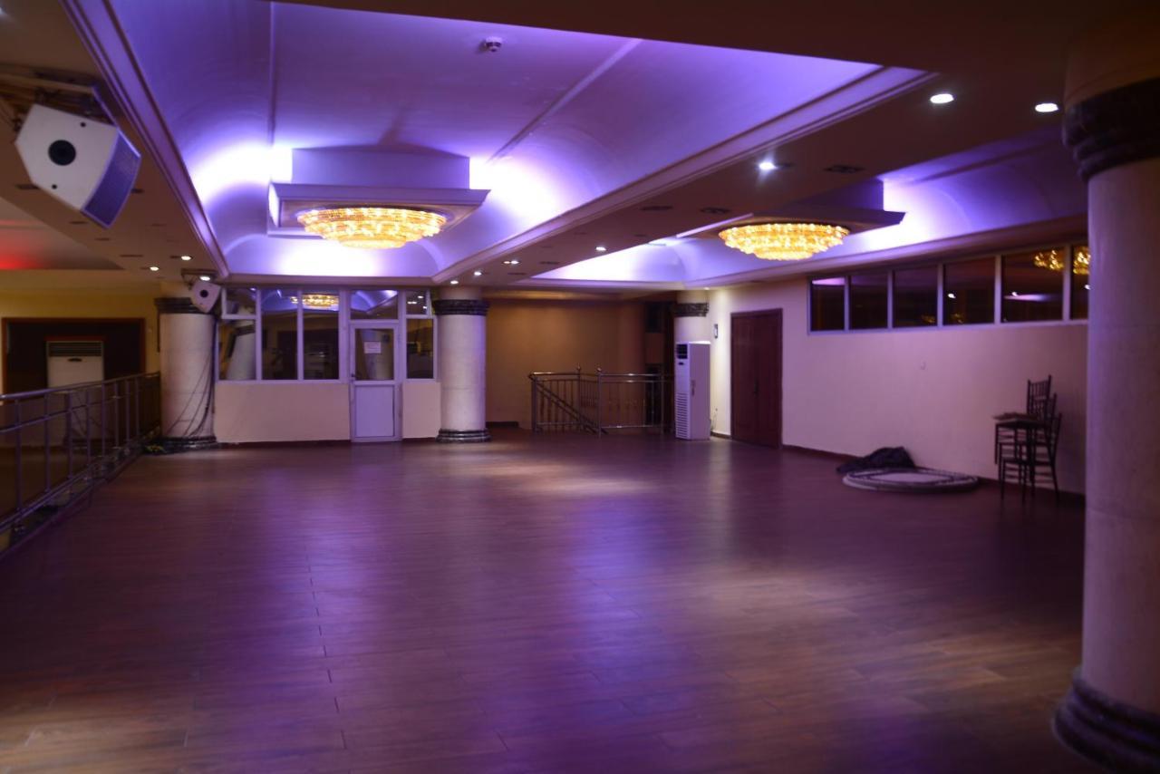 Caesar'S Luxury Hotel Lekki Buitenkant foto
