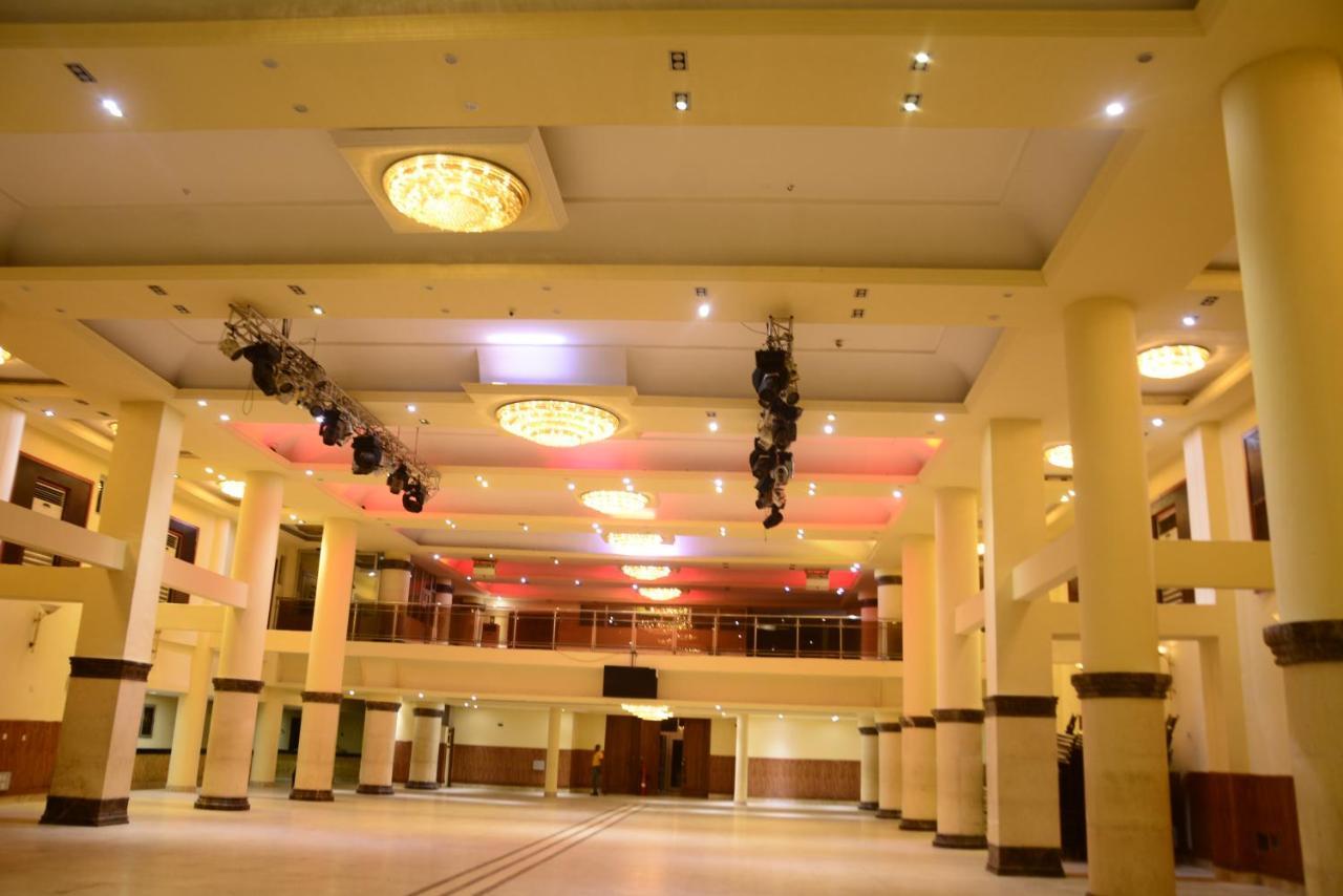 Caesar'S Luxury Hotel Lekki Buitenkant foto