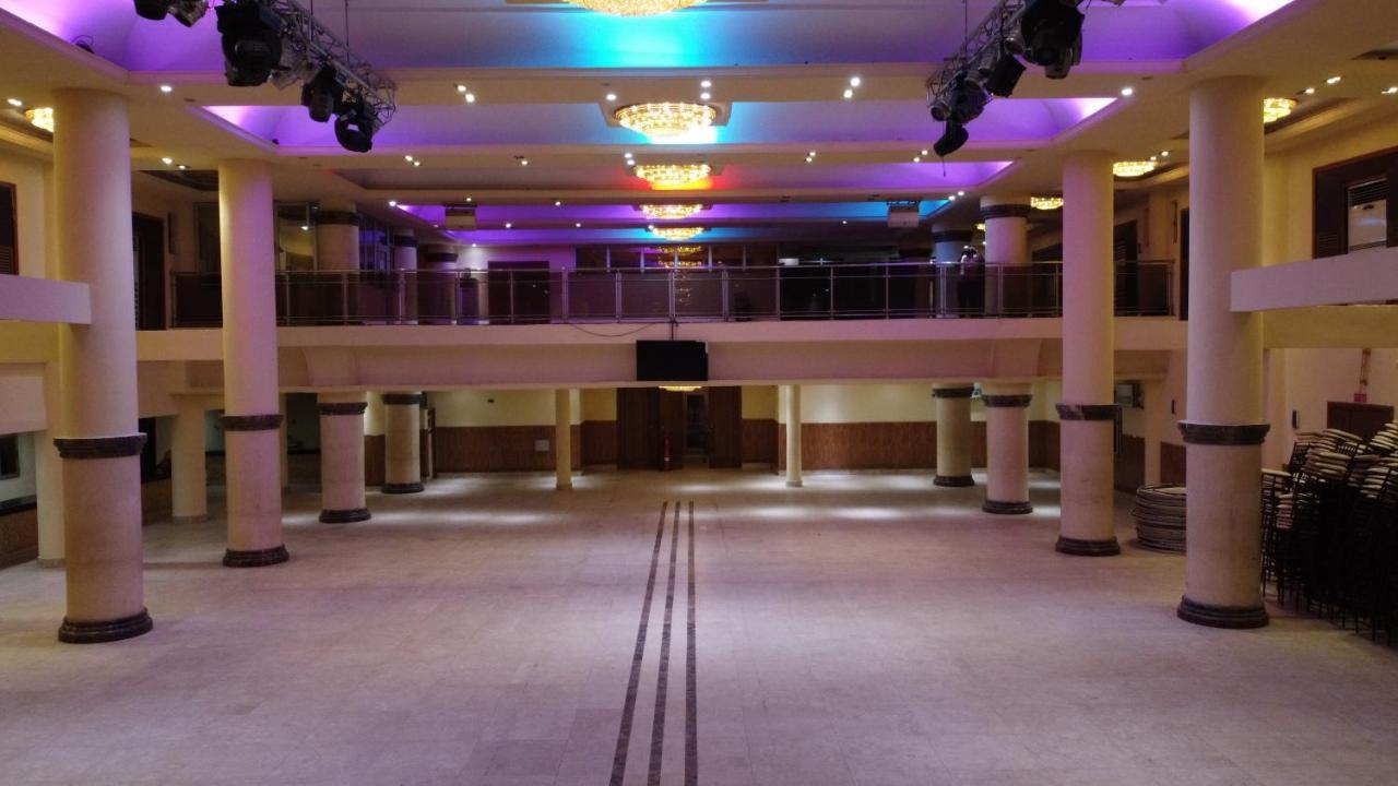 Caesar'S Luxury Hotel Lekki Buitenkant foto