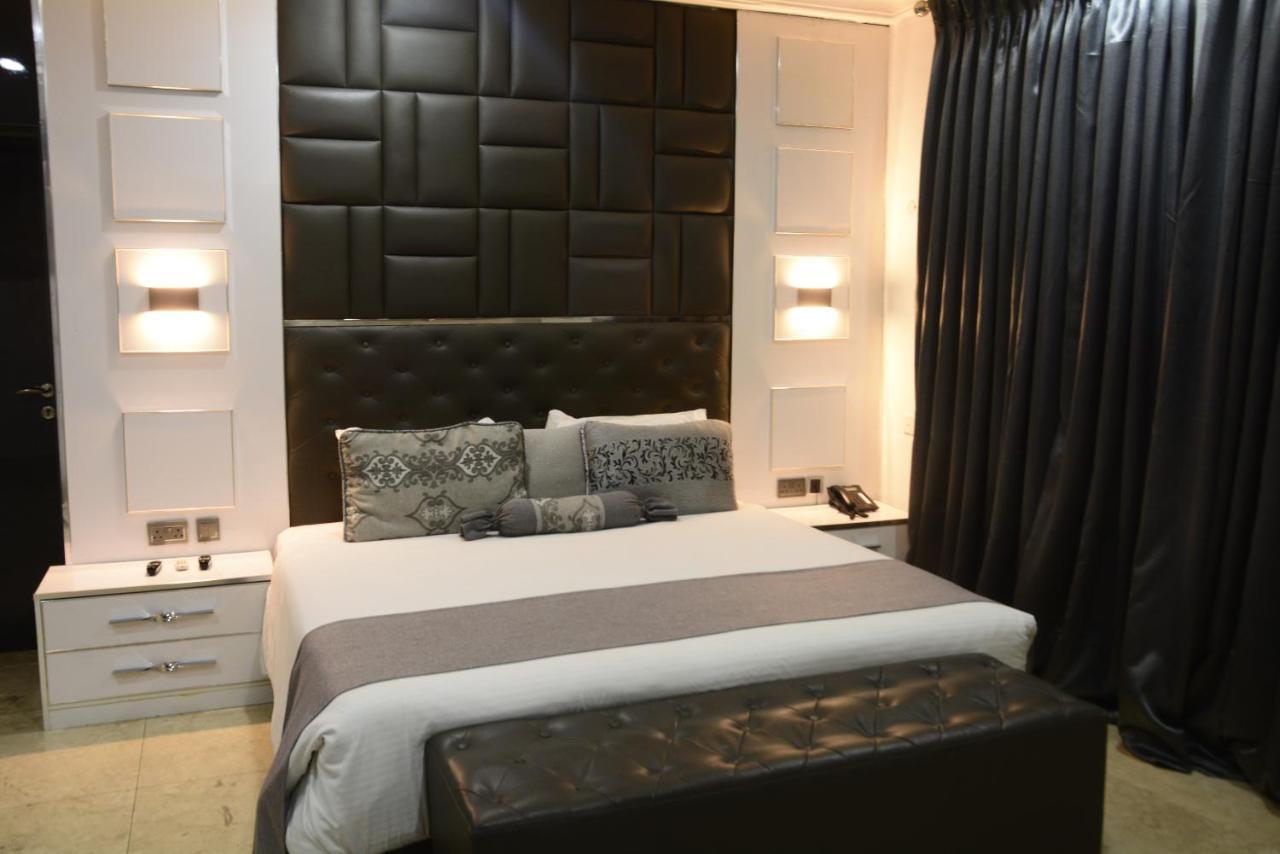 Caesar'S Luxury Hotel Lekki Buitenkant foto