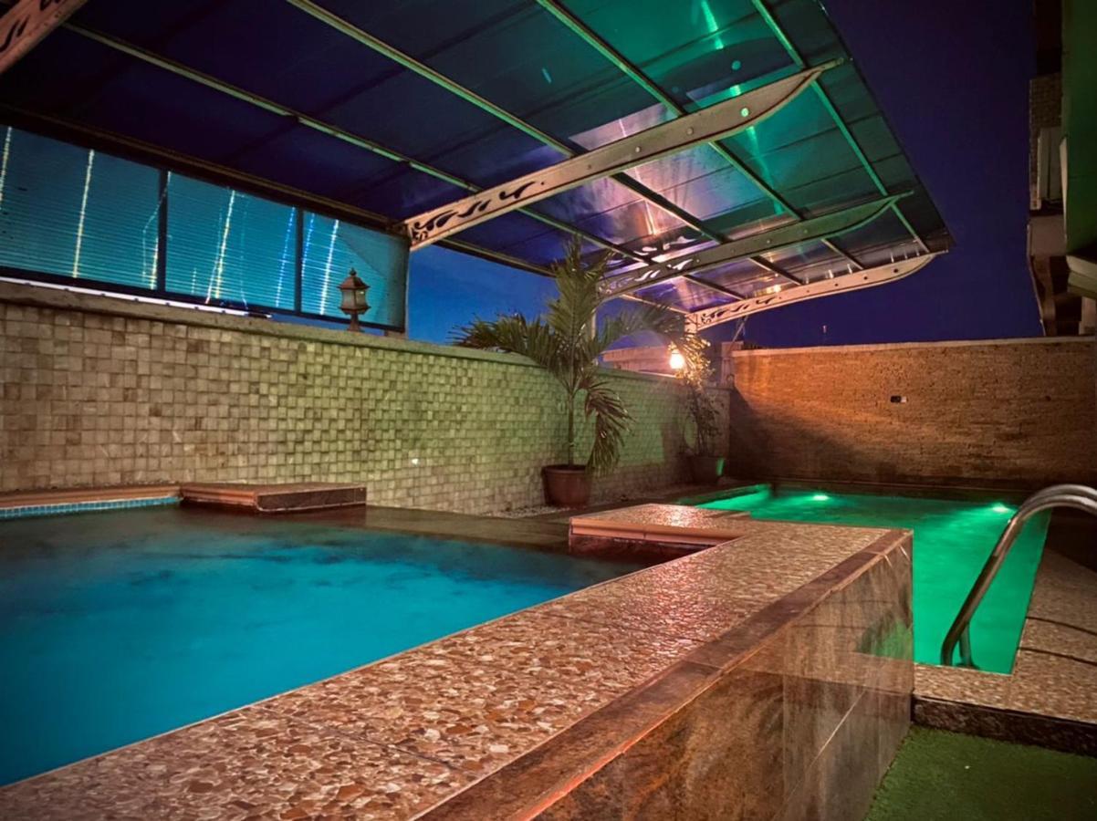 Caesar'S Luxury Hotel Lekki Buitenkant foto