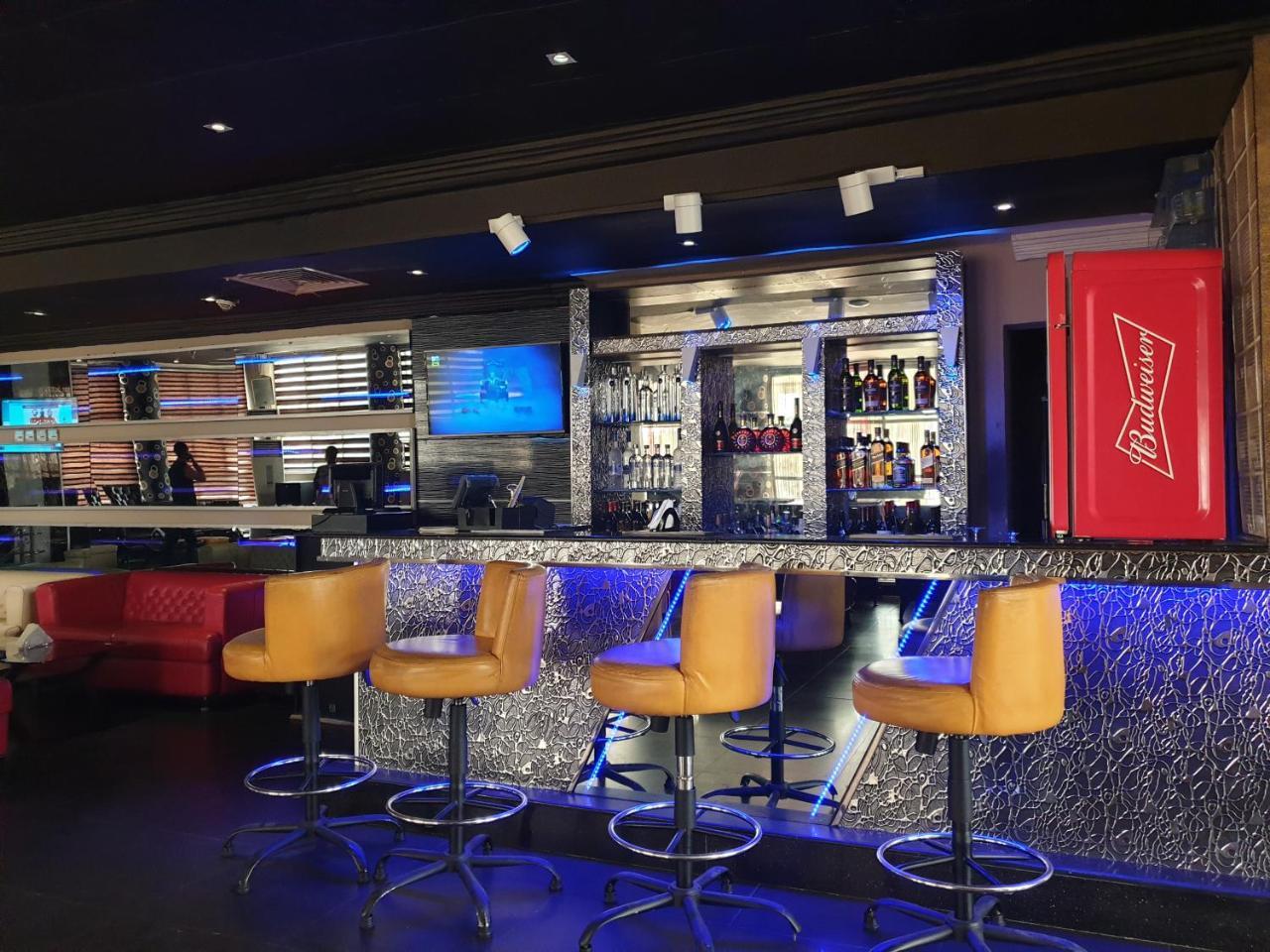 Caesar'S Luxury Hotel Lekki Buitenkant foto