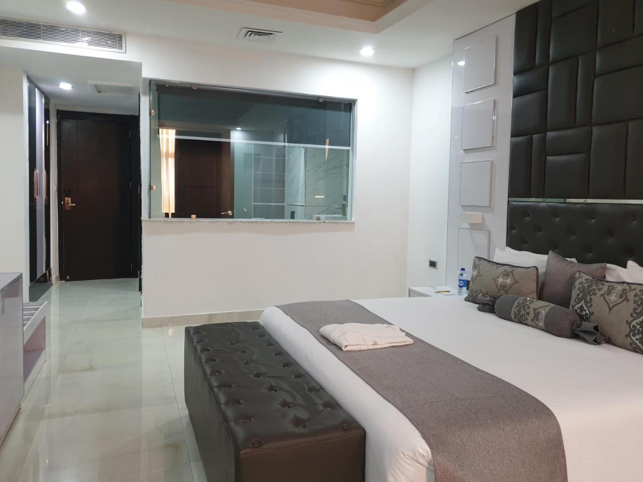 Caesar'S Luxury Hotel Lekki Buitenkant foto