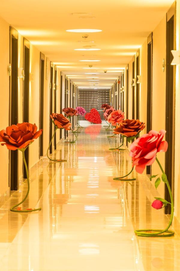 Caesar'S Luxury Hotel Lekki Buitenkant foto