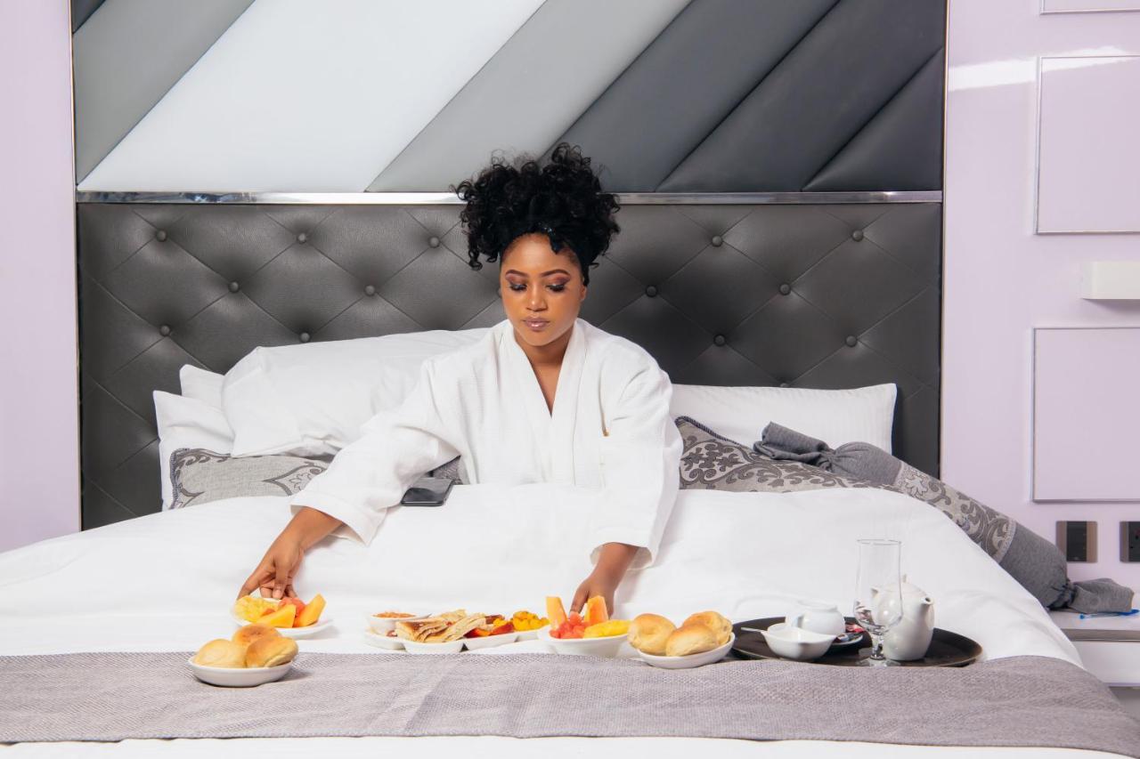 Caesar'S Luxury Hotel Lekki Buitenkant foto